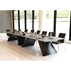 Stół konferencyjny