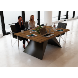 Stół konferencyjny