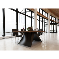 Detale wykończenia stołu Lambada